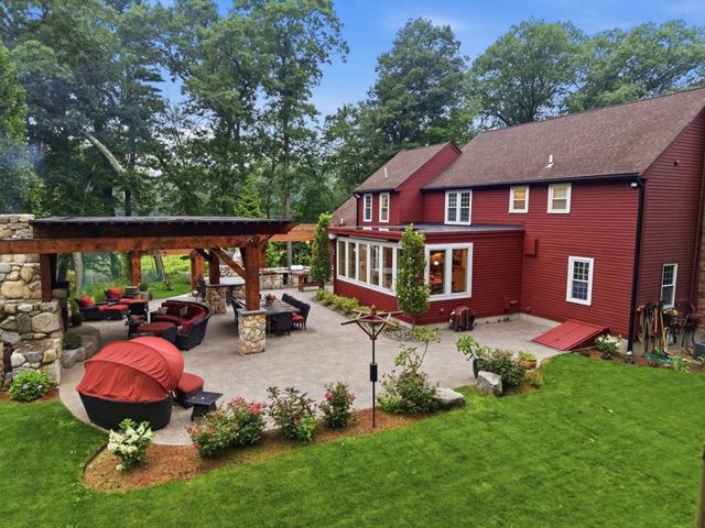 236 Bridle Path, North Andover, MA 01845