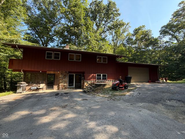 2984 Patricksburg Road, Spencer, IN 47460