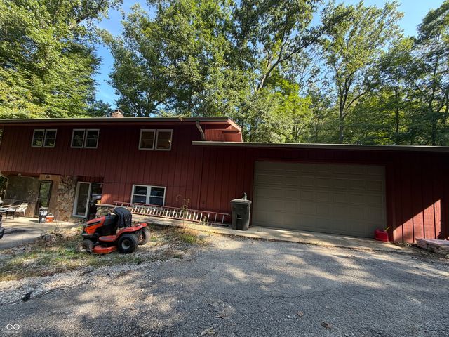 2984 Patricksburg Road, Spencer, IN 47460