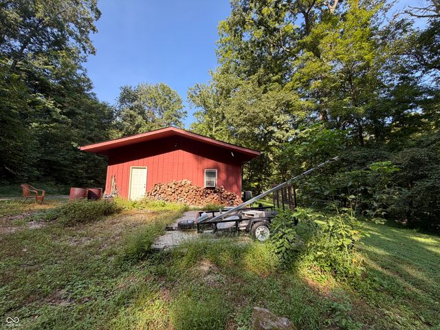 2984 Patricksburg Road, Spencer, IN 47460