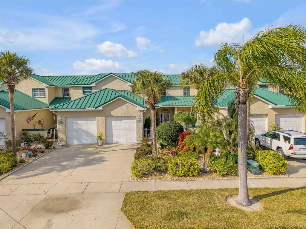 Image 1 of property listing at 415 BOUCHELLE DRIVE, New Smyrna Beach, FL 32169