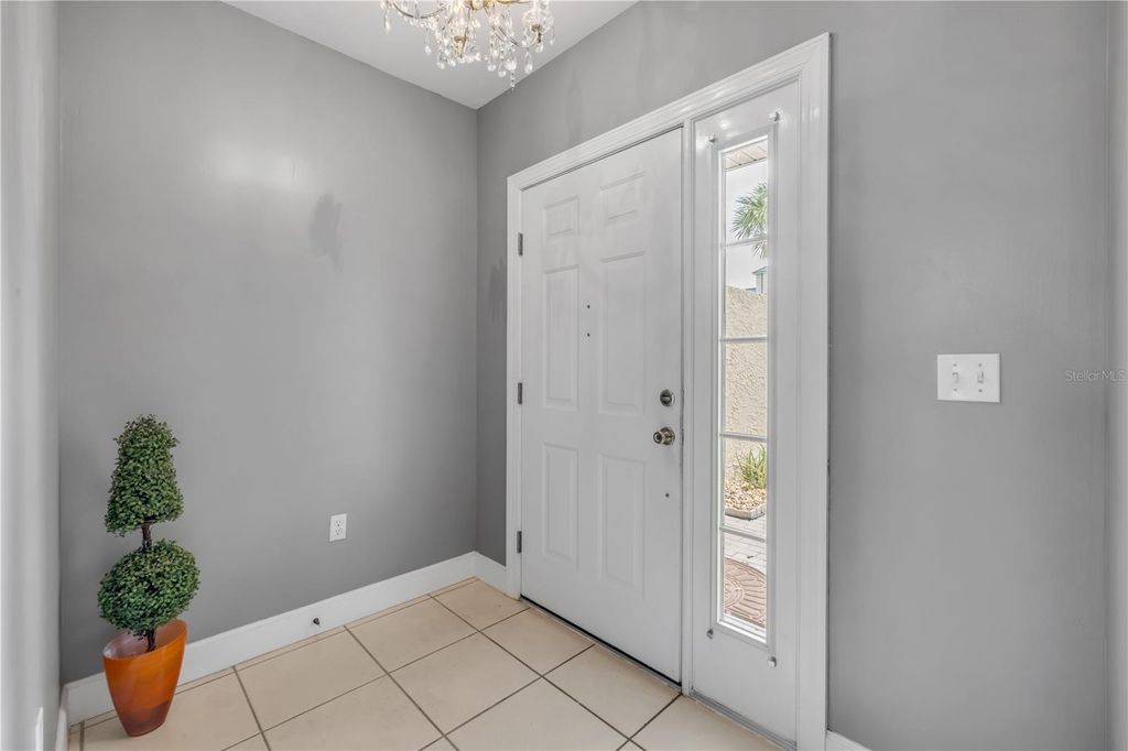 Image 6 of property listing at 415 BOUCHELLE DRIVE, New Smyrna Beach, FL 32169