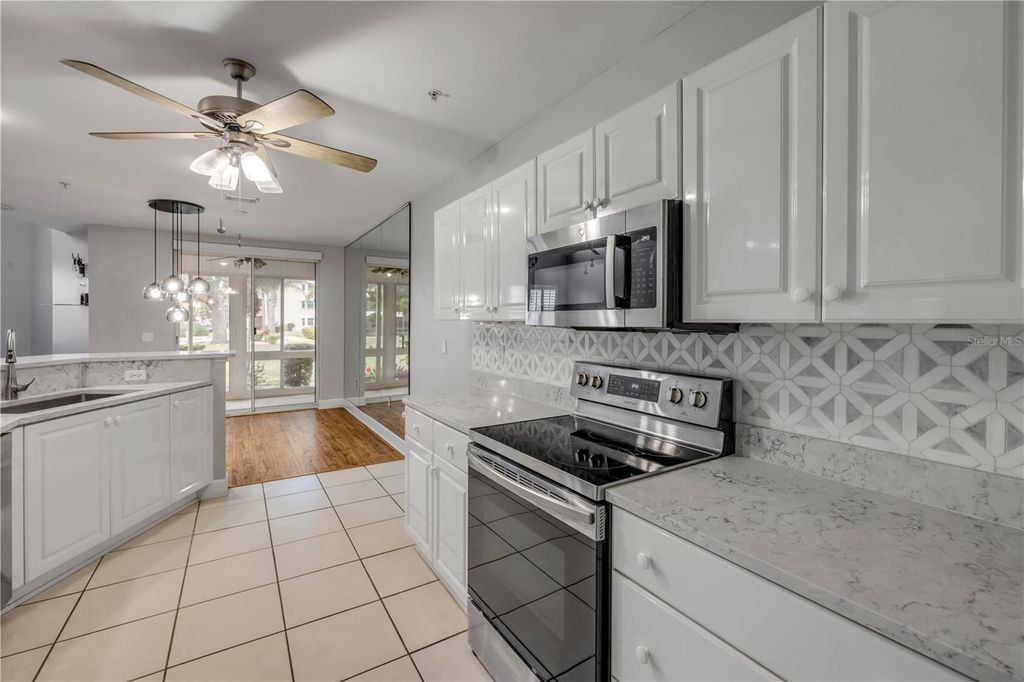 Image 8 of property listing at 415 BOUCHELLE DRIVE, New Smyrna Beach, FL 32169