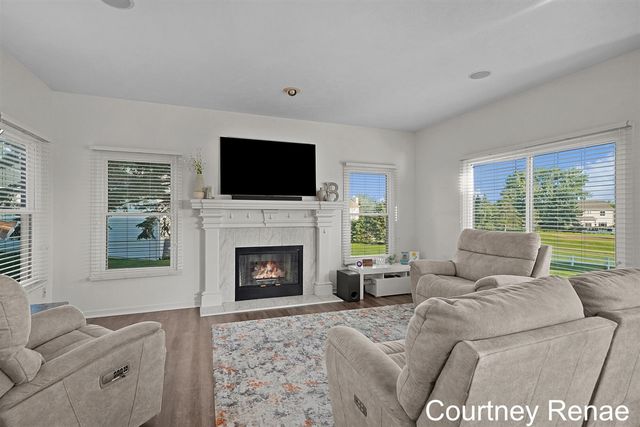 7730 Broadview Drive, Caledonia, MI 49316