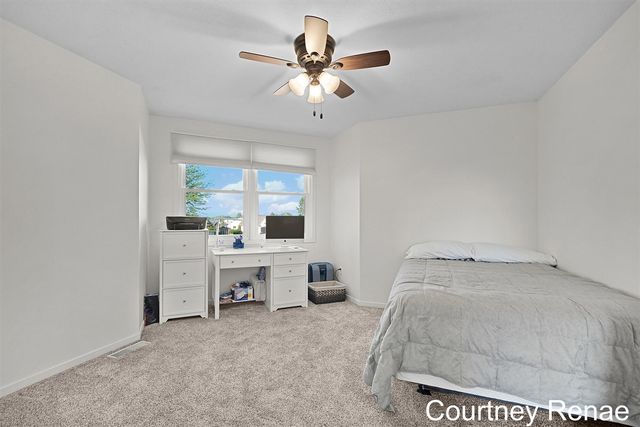 7730 Broadview Drive, Caledonia, MI 49316