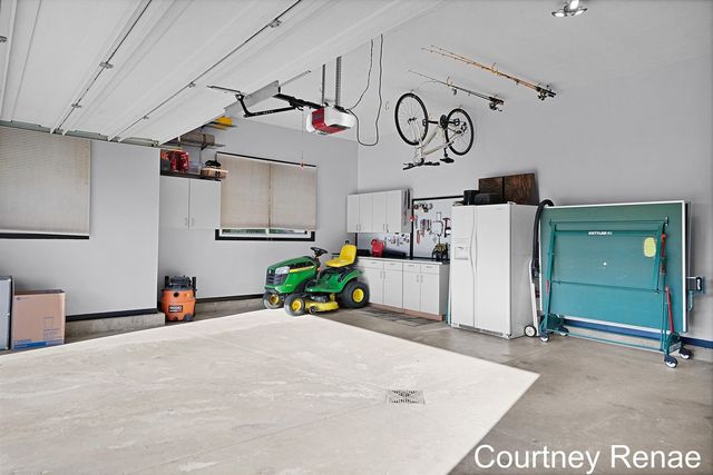 7730 Broadview Drive, Caledonia, MI 49316