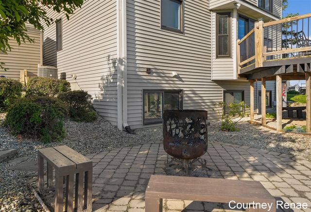 7730 Broadview Drive, Caledonia, MI 49316
