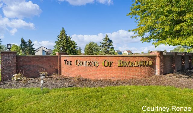 7730 Broadview Drive, Caledonia, MI 49316