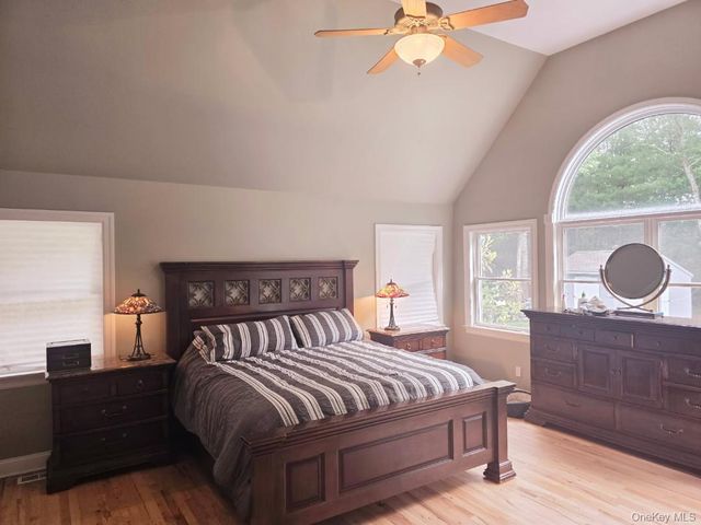 3 Bennett Drive, East Quogue, NY 11942