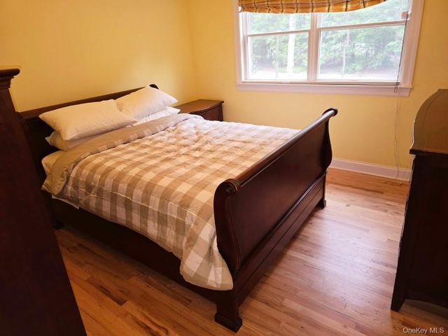 3 Bennett Drive, East Quogue, NY 11942