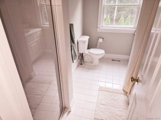 3 Bennett Drive, East Quogue, NY 11942