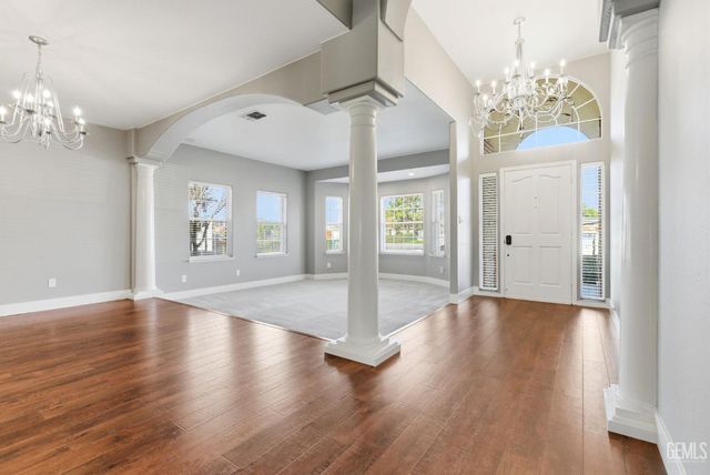 13201 Meacham Road, Bakersfield, CA 93314