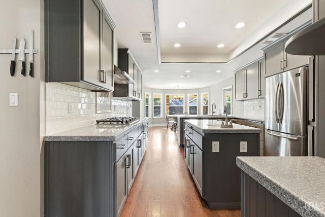 13201 Meacham Road, Bakersfield, CA 93314