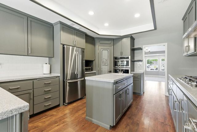 13201 Meacham Road, Bakersfield, CA 93314