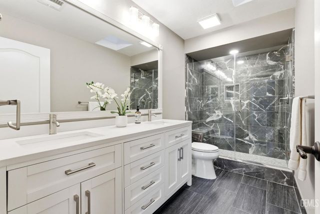 13201 Meacham Road, Bakersfield, CA 93314