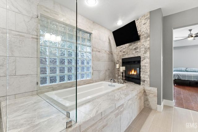 13201 Meacham Road, Bakersfield, CA 93314