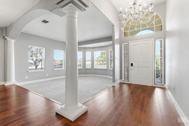 13201 Meacham Road, Bakersfield, CA 93314