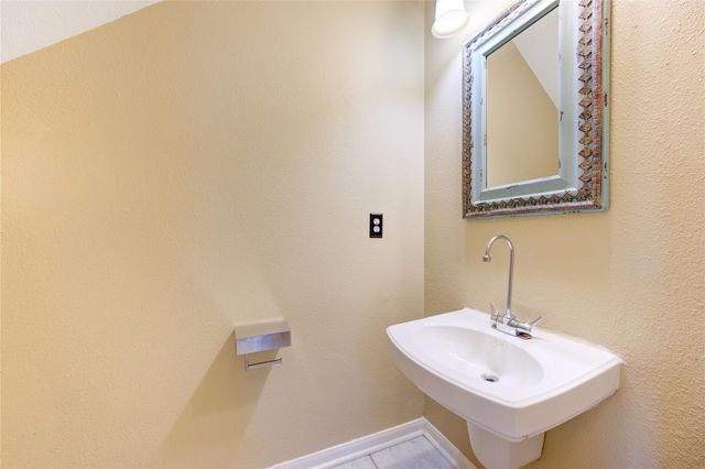 2227 Country Mile Lane, Richmond, TX 77406