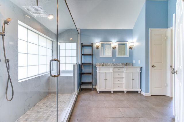 2227 Country Mile Lane, Richmond, TX 77406