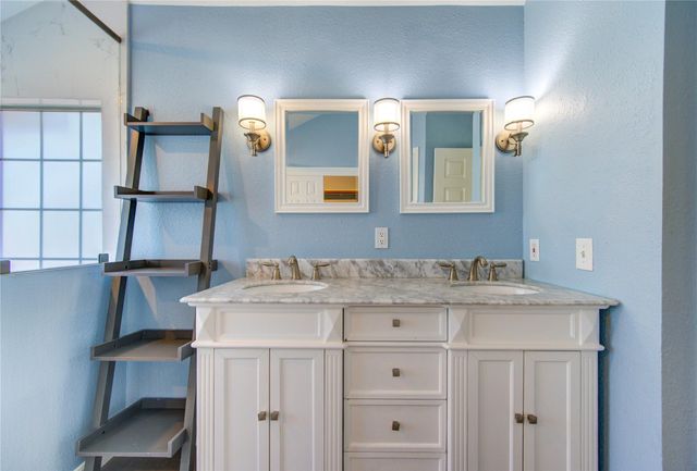 2227 Country Mile Lane, Richmond, TX 77406