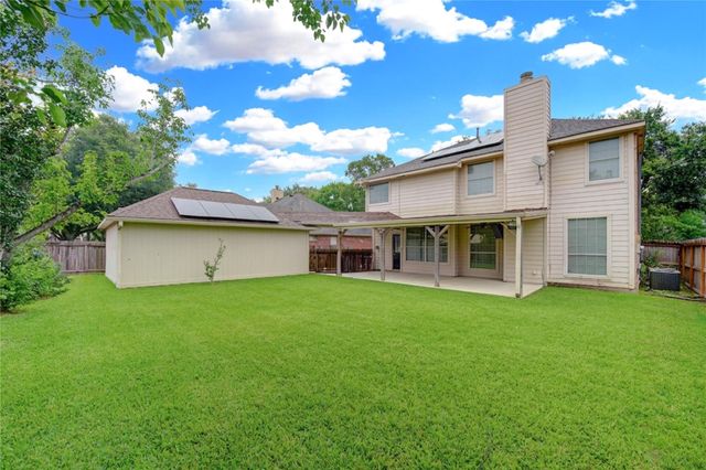 2227 Country Mile Lane, Richmond, TX 77406