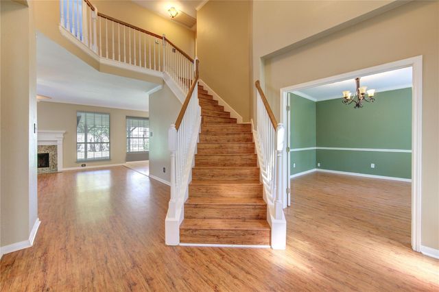 2227 Country Mile Lane, Richmond, TX 77406
