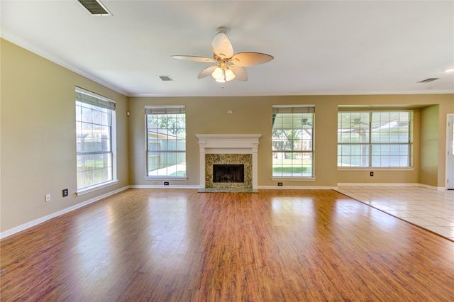 2227 Country Mile Lane, Richmond, TX 77406