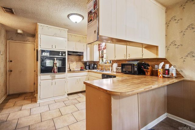 3119 Summit Court, Little Rock, AR 72227