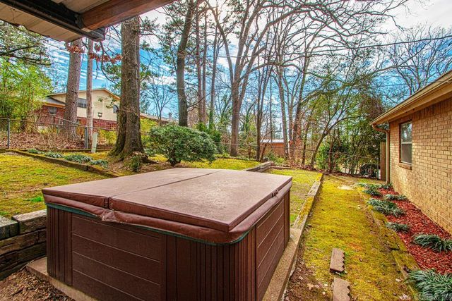 3119 Summit Court, Little Rock, AR 72227