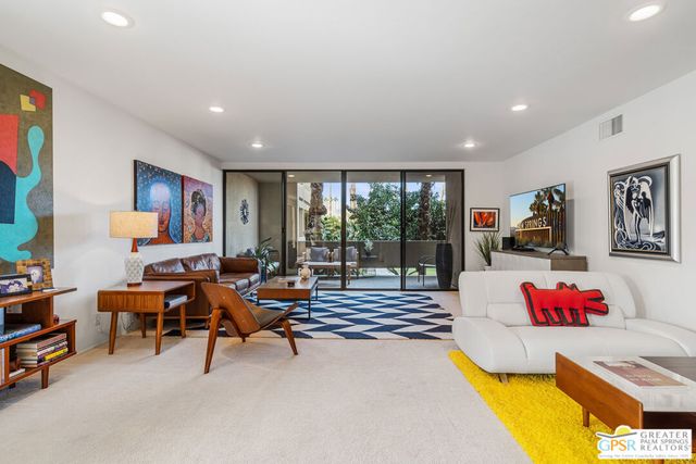 2454 E Palm Canyon Drive 1A, Palm Springs, CA 92264