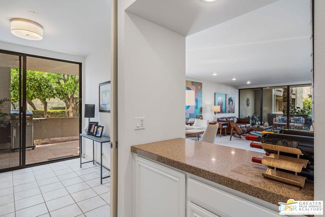 2454 E Palm Canyon Drive 1A, Palm Springs, CA 92264