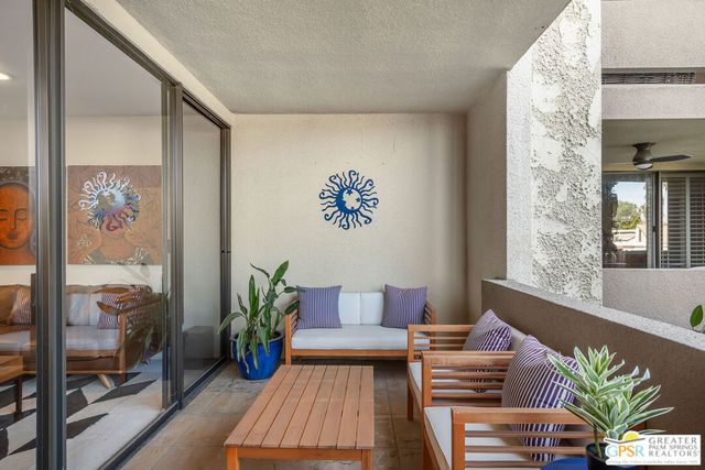 2454 E Palm Canyon Drive 1A, Palm Springs, CA 92264