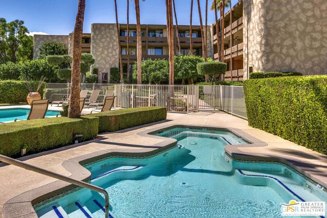 2454 E Palm Canyon Drive 1A, Palm Springs, CA 92264