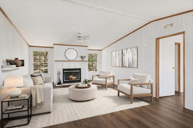 217 Rousey ST, Canyon Lake, TX 78133