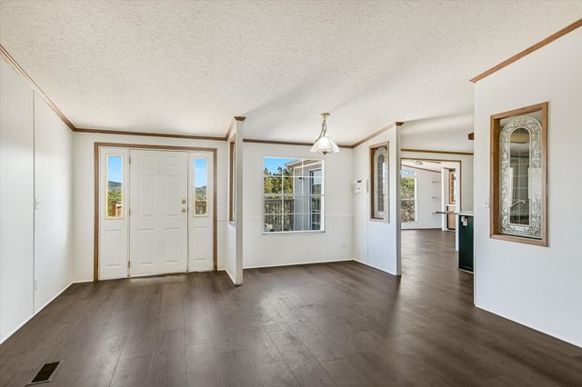 217 Rousey ST, Canyon Lake, TX 78133