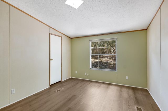 217 Rousey ST, Canyon Lake, TX 78133