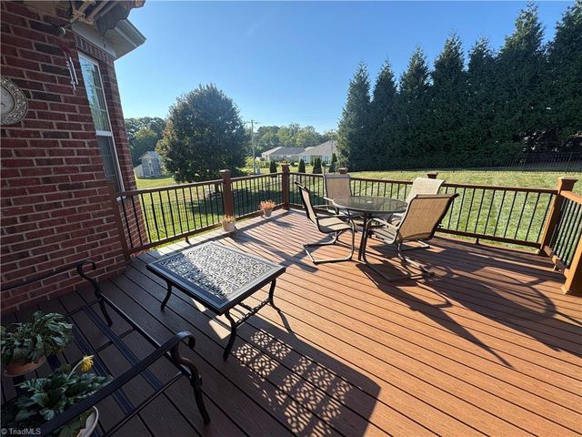 116 Kreeger Court, King, NC 27021