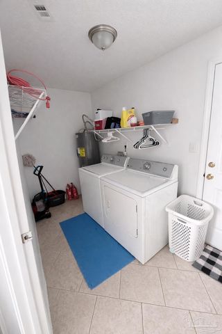 4252 Castille Ave, Milton, FL 32571