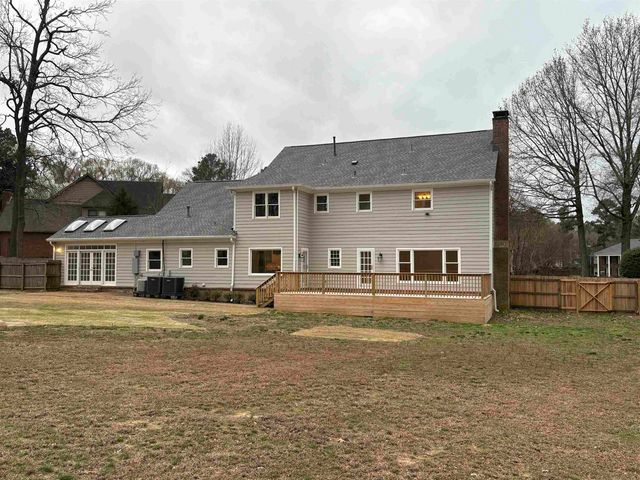 7446 PYRON OAKS CV, Germantown, TN 38138