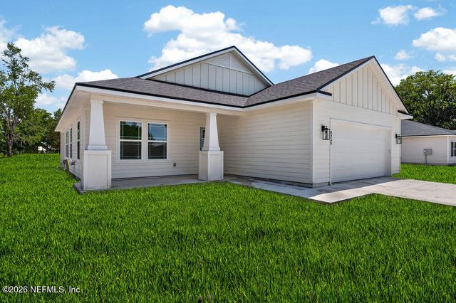 18 BITTERROOT Avenue, Middleburg, FL 32068