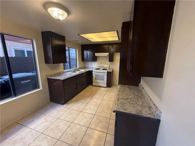 854 N Glassell, Orange, CA 92867