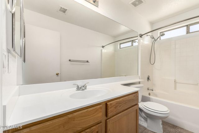 727 E LONG Avenue, Buckeye, AZ 85326