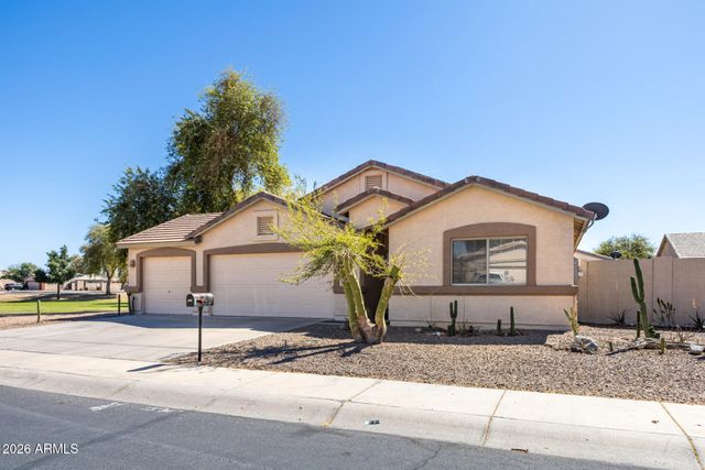 727 E LONG Avenue, Buckeye, AZ 85326