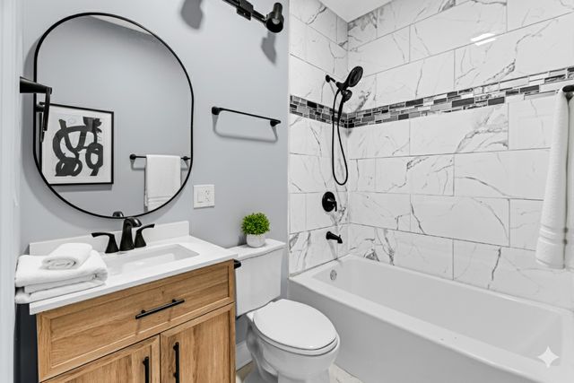 4309 W Monroe Street, Chicago, IL 60624