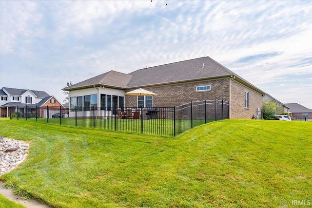 2833 Zachery Court, Newburgh, IN 47630