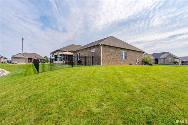 2833 Zachery Court, Newburgh, IN 47630