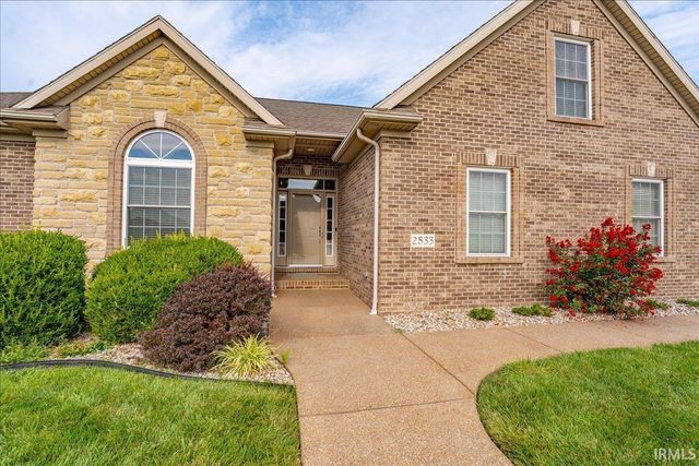 2833 Zachery Court, Newburgh, IN 47630