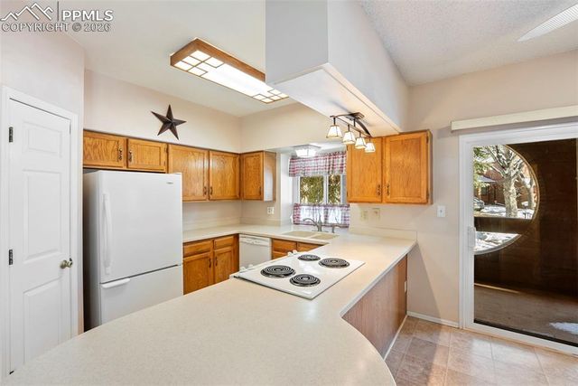 4713 Daybreak Circle, Colorado Springs, CO 80917