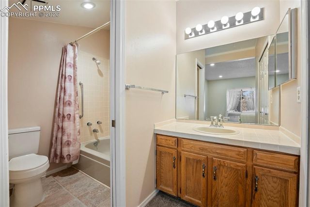 4713 Daybreak Circle, Colorado Springs, CO 80917