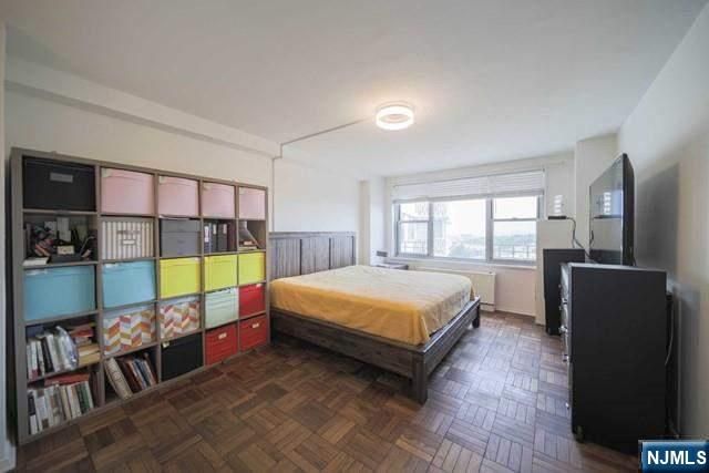 2100 Linwood Avenue 17T, Fort Lee, NJ 07024